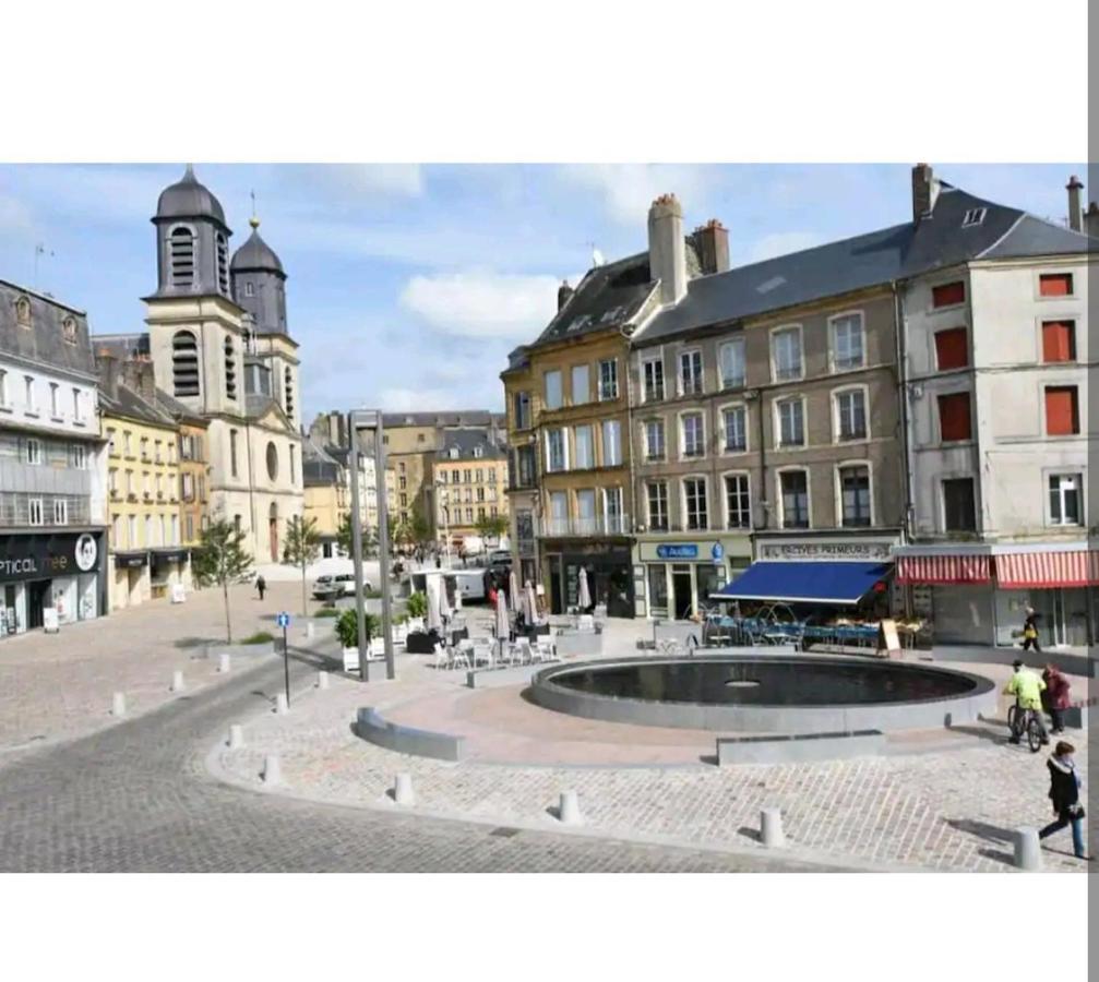 Charmant Duplex Dans Le Centre Historique De Sedan Leilighet Eksteriør bilde